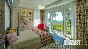 Дом 555м&sup2;, 2-этажный, участок 30 сот.  