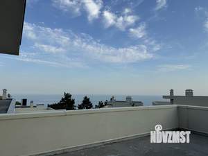 Дом 368м², 3-этажный, участок 6 сот.  