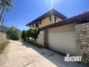 Дом 280м², 3-этажный, участок 5 сот.  