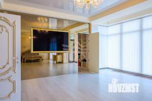 Дом 450м², 4-этажный, участок 10 сот.  