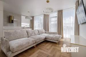 Коттедж 420м², 2-этажный, участок 12 сот.  