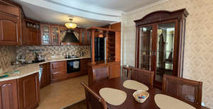 Дом 185м&sup2;, 2-этажный, участок 5 сот.  