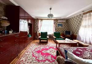 Дом 479м&sup2;, 2-этажный, участок 16 сот.  