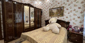 Дом 338м&sup2;, 3-этажный, участок 7 сот.  