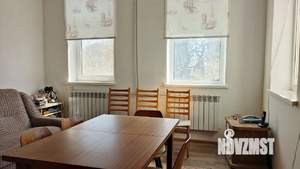 Дом 325м&sup2;, 3-этажный, участок 15 сот.  