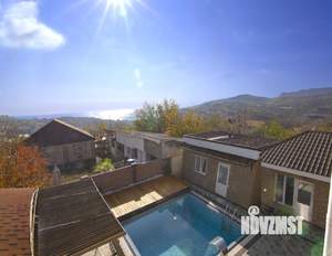 Дом 170м&sup2;, 3-этажный, участок 7 сот.  