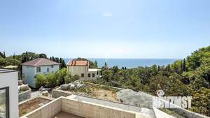 Дом 190м², 2-этажный, участок 10 сот.  