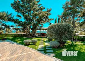 Дом 336м&sup2;, 3-этажный, участок 29 сот.  