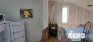 Дом 163м&sup2;, 3-этажный, участок 1 сот.  