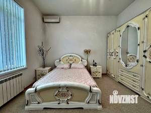 Дом 537м&sup2;, 2-этажный, участок 15 сот.  