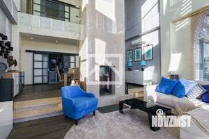 Дом 521м&sup2;, 2-этажный, участок 30 сот.  