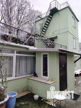 Дом 100м&sup2;, 3-этажный, участок 4 сот.  