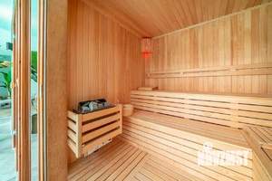 Дом 250м², 2-этажный, участок 7 сот.  