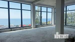 Дом 130м&sup2;, 2-этажный, участок 4 сот.  