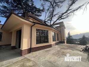 Дом 300м&sup2;, 4-этажный, участок 5 сот.  