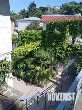 Дом 303м², 3-этажный, участок 7 сот.  