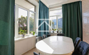 Дом 295м², 3-этажный, участок 9 сот.  