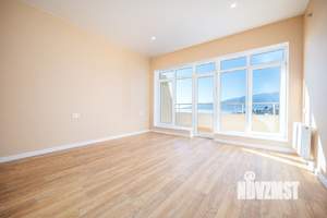 Дом 626м&sup2;, 4-этажный, участок 8 сот.  