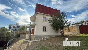 Дом 217м&sup2;, 3-этажный, участок 6 сот.  