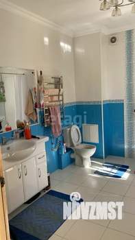 Дом 351м², 3-этажный, участок 6 сот.  