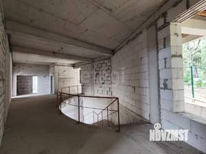 Дом 1077м², 3-этажный, участок 13 сот.  