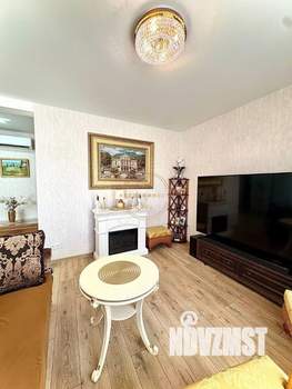 Дом 200м&sup2;, 3-этажный, участок 3 сот.  