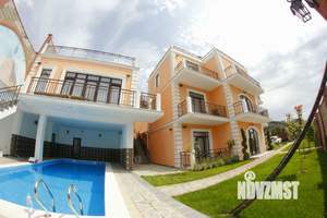 Коттедж 291м&sup2;, 3-этажный, участок 6 сот.  