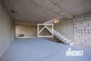 Таунхаус 300м&sup2;, 4-этажный, участок 1 сот.  