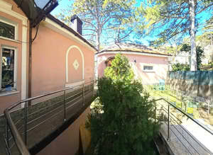 Дом 229м&sup2;, 3-этажный, участок 4 сот.  