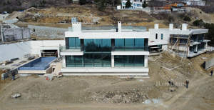 Дом 407м&sup2;, 2-этажный, участок 20 сот.  