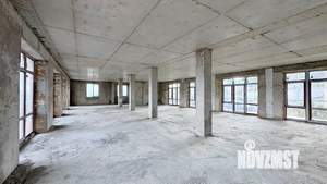 Дом 740м², 3-этажный, участок 6 сот.  