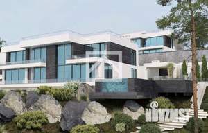 Дом 570м&sup2;, 2-этажный, участок 27 сот.  