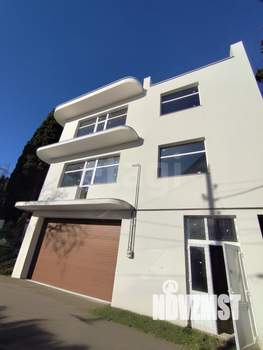 Дом 312м&sup2;, 3-этажный, участок 6 сот.  