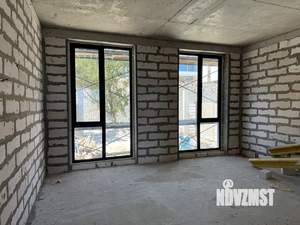 Дом 260м², 3-этажный, участок 5 сот.  