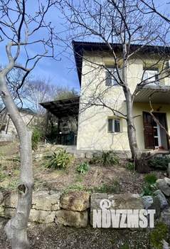 Дом 101м², 2-этажный, участок 7 сот.  