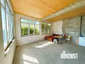 Дом 174м&sup2;, 3-этажный, участок 2 сот.  