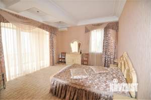 Дом 725м², 3-этажный, участок 23 сот.  