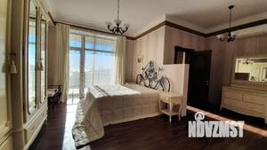 Дом 324м², 3-этажный, участок 17 сот.  