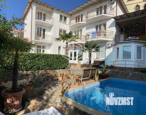 Дом 363м&sup2;, 3-этажный, участок 4 сот.  