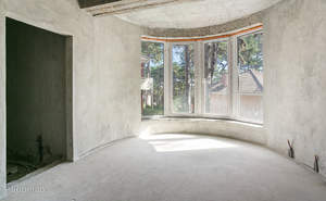 Дом 300м², 3-этажный, участок 10 сот.  