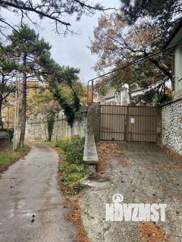 Дом 800м², 3-этажный, участок 12 сот.  