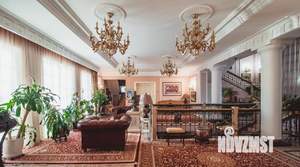 Дом 500м², 2-этажный, участок 43 сот.  
