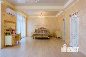 Дом 450м², 4-этажный, участок 10 сот.  