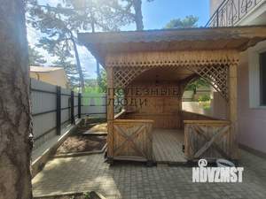 Дом 252м², 3-этажный, участок 4 сот.  