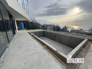 Коттедж 545м², 3-этажный, участок 10 сот.  