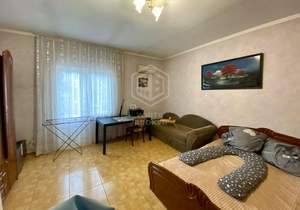 Дом 590м², 3-этажный, участок 9 сот.  