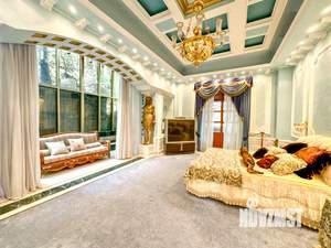 Дом 505м², 3-этажный, участок 41 сот.  