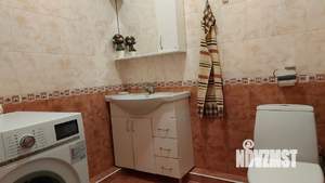 Дом 256м², 3-этажный, участок 7 сот.  