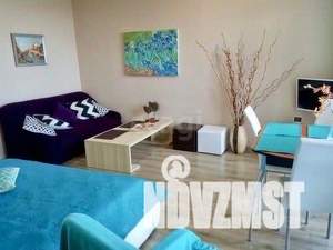 Дом 500м&sup2;, 6-этажный, участок 5 сот.  