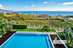 Дом 890м², 3-этажный, участок 20 сот.  